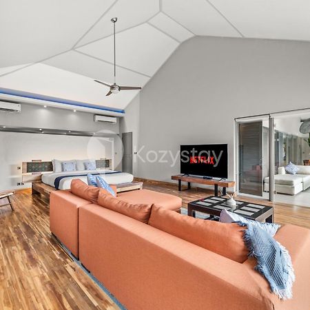 Atelier By Kozystay - Artistic Villa In Sanur エクステリア 写真