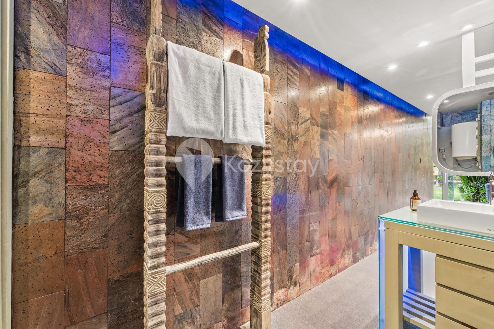 Atelier By Kozystay - Artistic Villa In Sanur エクステリア 写真