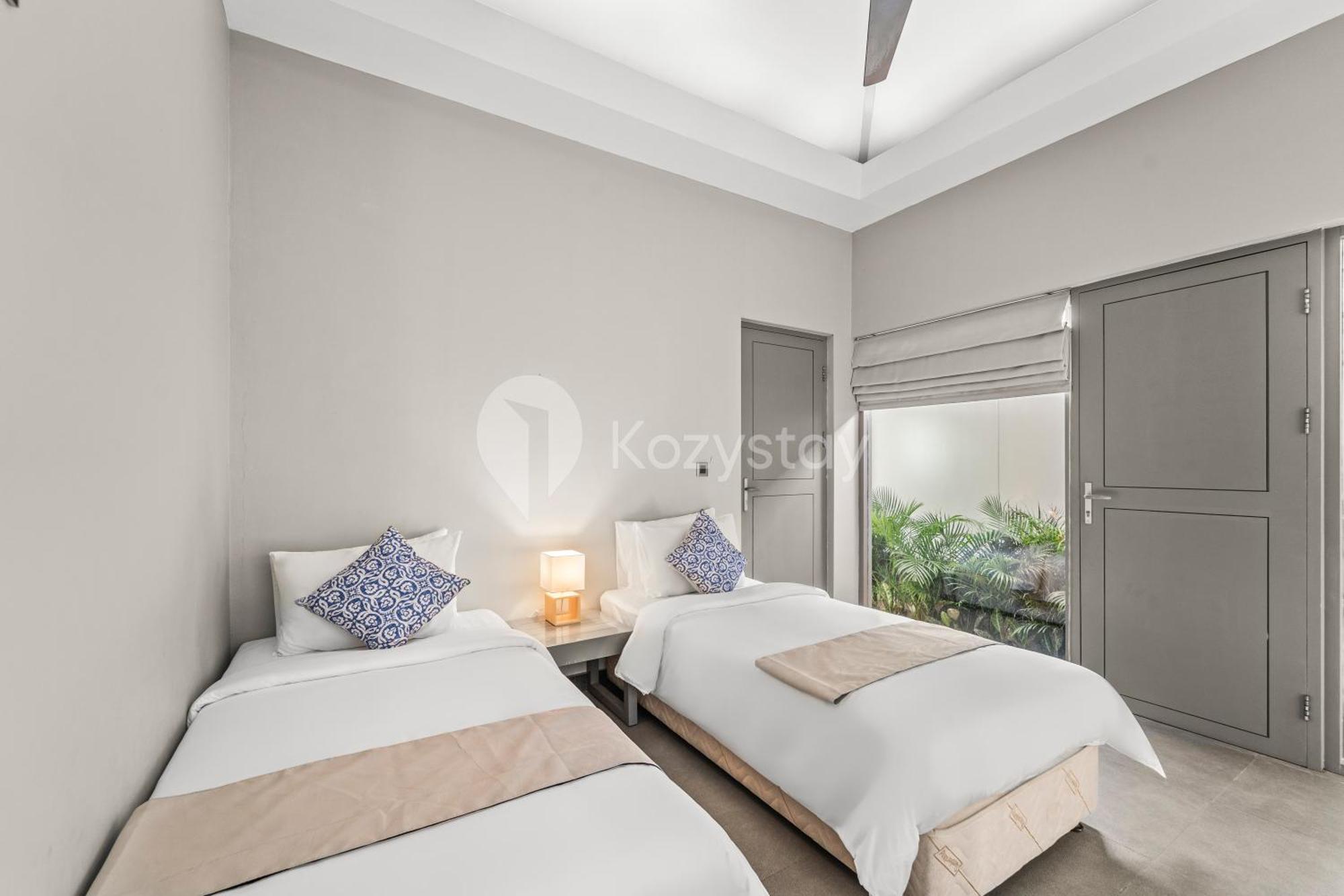 Atelier By Kozystay - Artistic Villa In Sanur エクステリア 写真