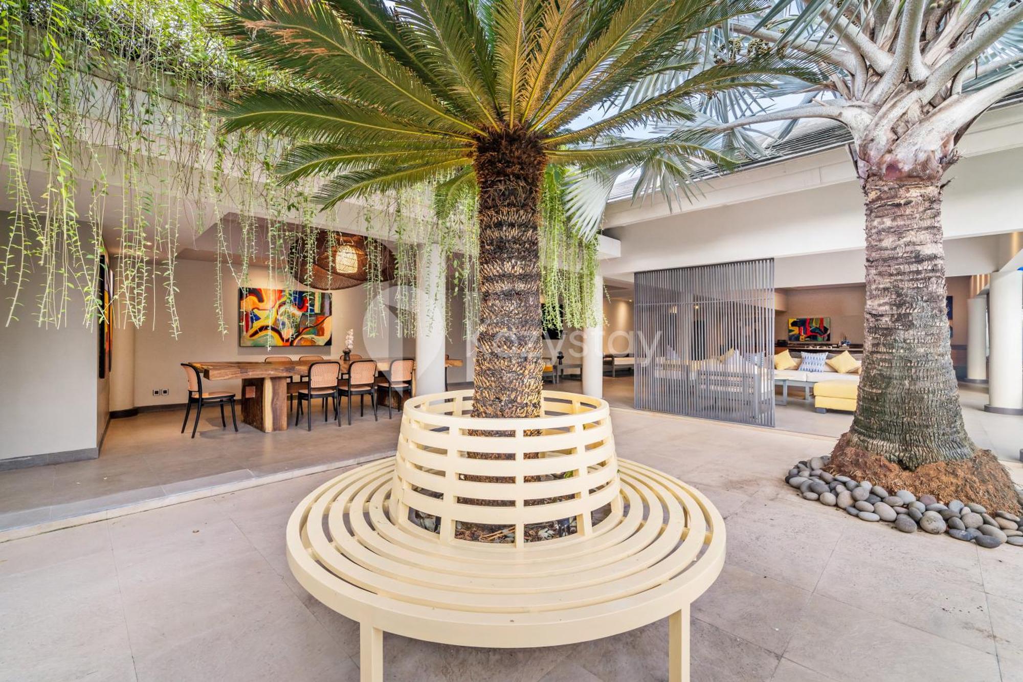 Atelier By Kozystay - Artistic Villa In Sanur エクステリア 写真